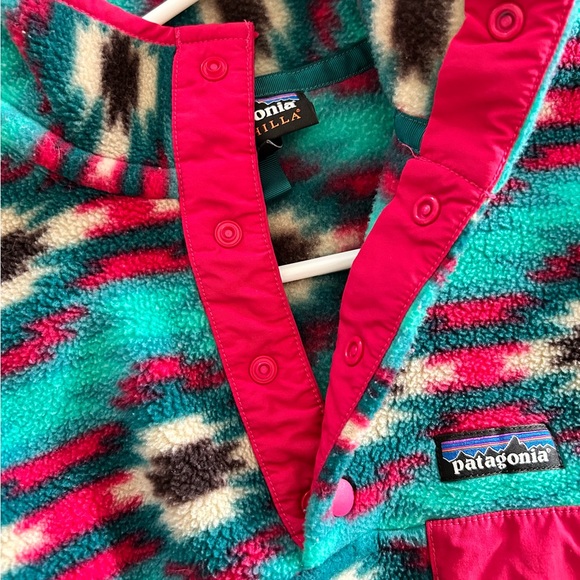 Patagonia Synchilla Wild DesertTeal/Cherry Aztec Fleece Pullover - Picture 7 of 11